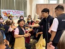 回答問題